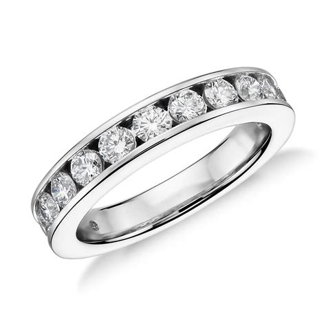 chanel engagement rin